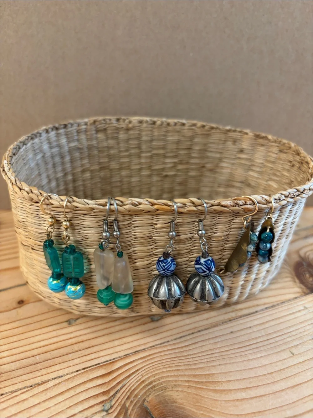 Estate collection women
